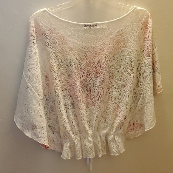 Crimson Ivy blouse - Picture 2 of 2